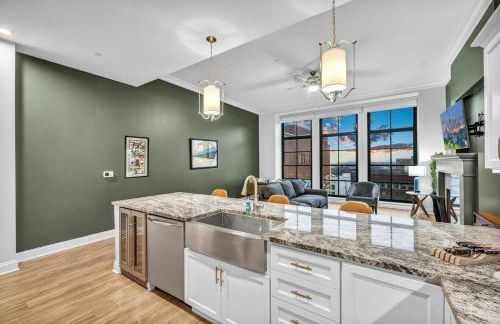 Stunning Luxury Downtown Condo in Playhouse Square - Foto 16