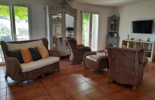 Villa en Provence piscine au calme entre Arles Nîmes Avignon - Foto 17