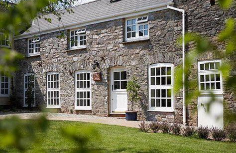 Arch Cottage - Photo 1