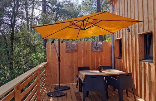 Lodge 2 étoiles la tête dans les pins les pieds dans l eau - Foto 8