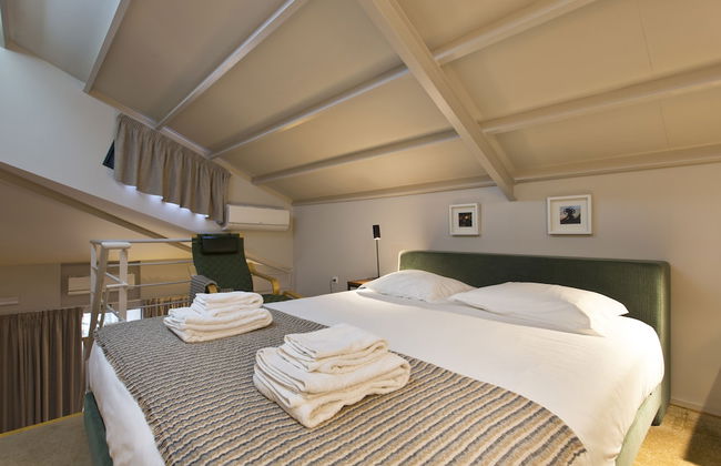 RVA Gustavo Eiffel Apartments - Photo 14