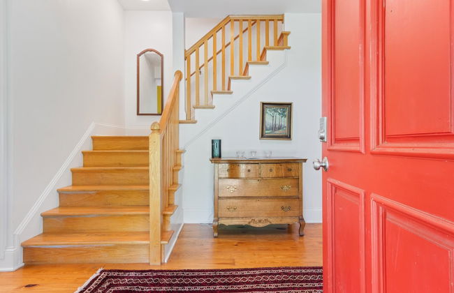 Beautiful Home on a Quiet Lot, Sleeps 14, Treehouse & Game Room! - Foto 34