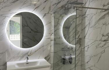 Meerblick Villa mit Terrasse, Pool und kostenlosen WLAN neu renoviert - Foto 39