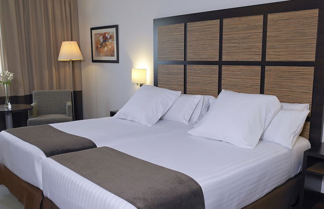 Aparthotel Attica21 As Galeras - Photo 4