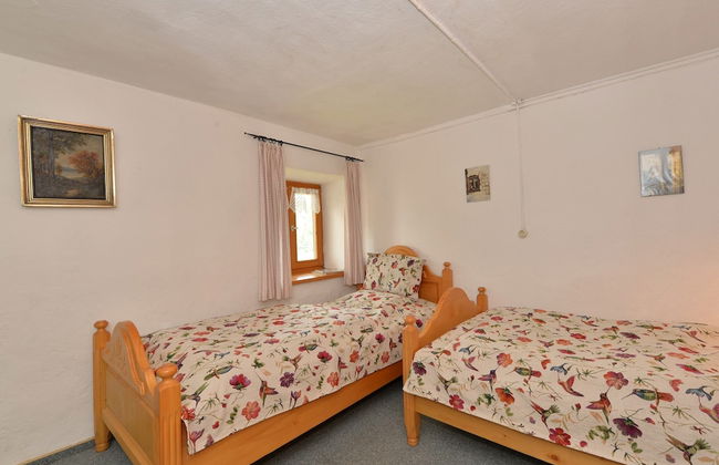 Ehemaliges Bauernhaus mit Liegewiese - Foto 8