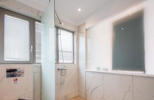 Feyre Boutique Mansion - Photo 36