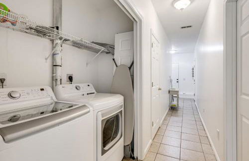 3 Mi to Dtwn Worcester! Spacious 2-Story Townhome! - Foto 26