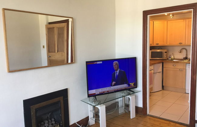 Great Location 2 Bedroom Scotstoun Flat - Foto 5