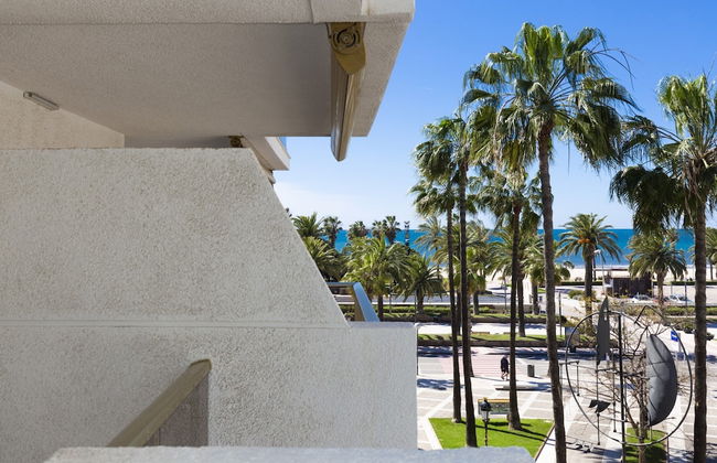 Acacias Apartamentos Salou - Foto 12