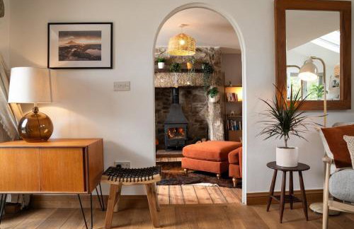 Naut Retreat - Idyllic hideaway with hot tub, gym & gamesroom ideally located in Zennor near St Ives - Photo 20