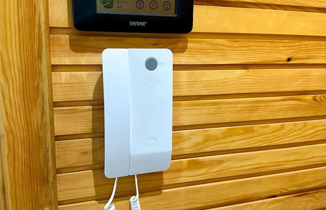 Luxurious Scandinavian-style pool & play - Photo 19