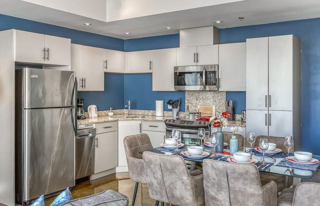 Incredible Views From This Downtown Condo - Photo 10