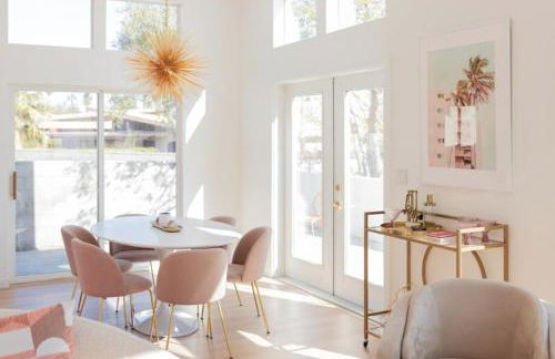 The Pink Paloma - A Barbie Inspired Villa in Palm Springs - Photo 16