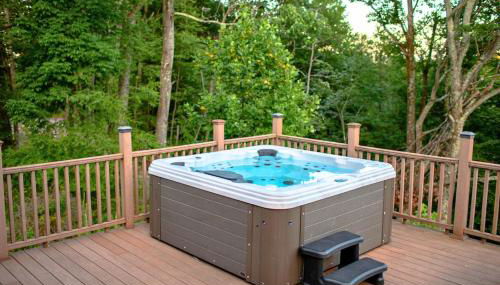 Rustic Ridge Log Cabin: Hot Tub, Games, Views! - Foto 2