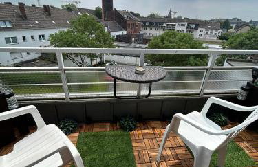 Apartment near Messe Düsseldorf- Airport Rhine - Photo 2