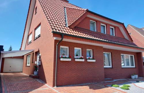 Ferienwohnung Leni erstes OG inkl Balkon Gartenblick kostenfreier Parkplatz stadtnah aber ruhig gelegen - Foto 9