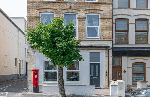 Finest Retreats - Peace Retreats Apartment, Pwllheli - Photo 2