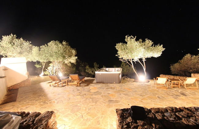 Villa Rouvis With Outdoor Hot Tub - Foto 28