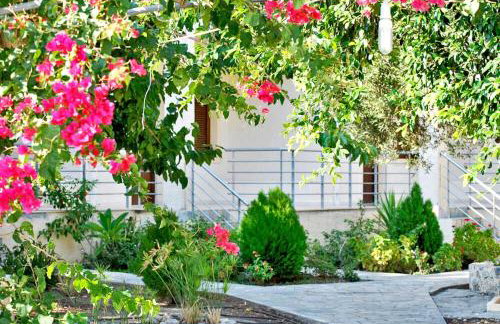 Chouzourakis Studios - Foto 9