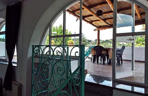 Sunny Terrace Retreat - Foto 32