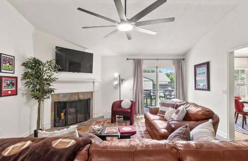 3 King Beds- Hot Tub, Game Room, Firepit - Foto 12