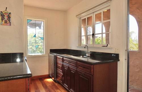 La Brisa - One Block from the Beach - Foto 48