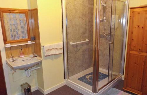 Gladstone Cottage - Photo 12