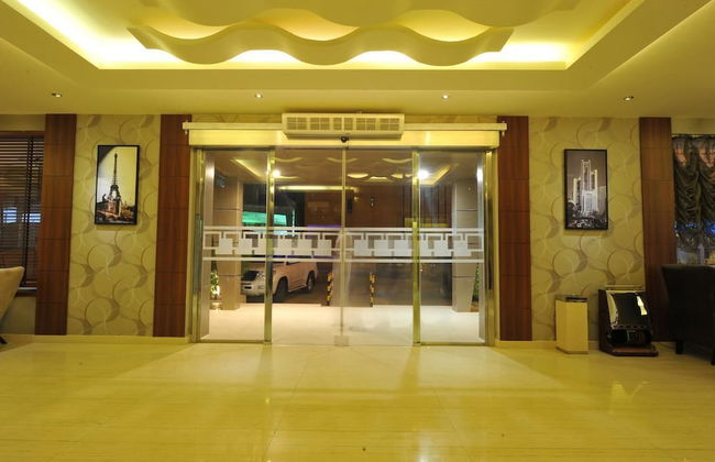 Al Janadriyah Suites 7 - Foto 4