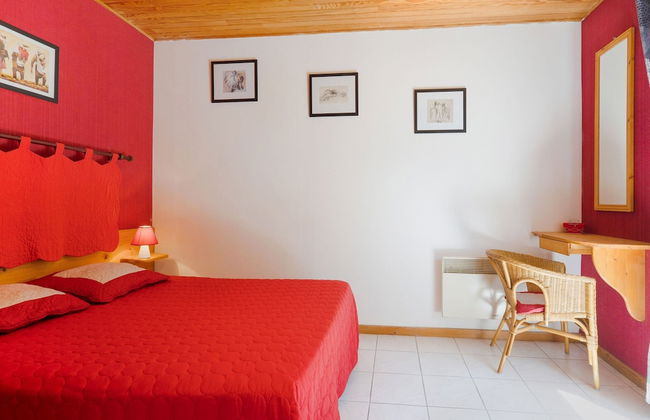 Serene Holiday Home in Les Salelles With Swimming Pool - Foto 14