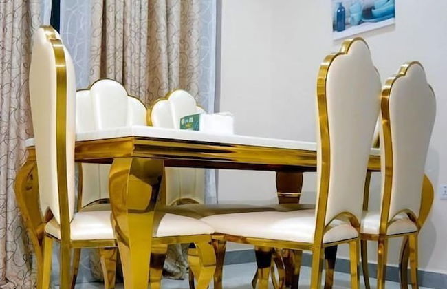 Greenlight Apartments - Photo 4