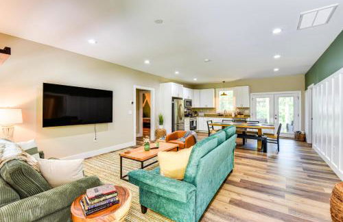 1 Mi to Lake Hartwell Updated Retreat with Patio! - Foto 1