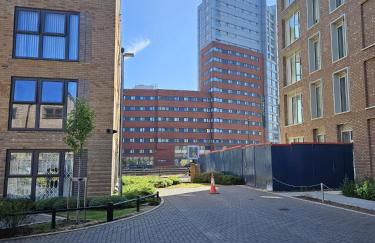 8 mins walk City Centre, Birmingham University, 20 mins walk Edgebaston stadium, 1 Bed Spacious Apartment - Foto 18