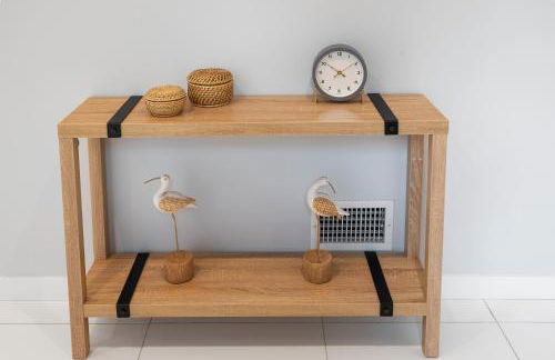 Piermont Waterfront Villa with Hot Tub - Photo 22