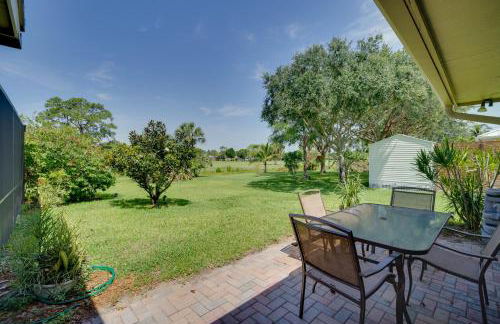 Lakewood Park Retreat on Fairway - 4 Mi to Beach! - Foto 2