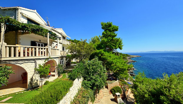 Apartments Plavac Mali - Photo 2, Outdoor