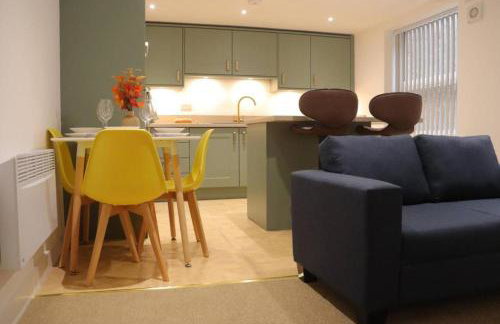 Huddersfield Lux 2 Bedroom Apartment & Opposite Train Station & City Centre - Foto 5