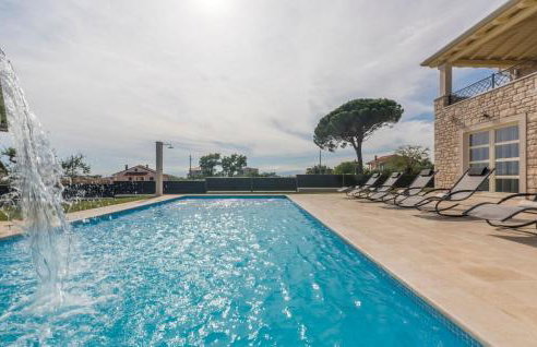 Villa Vistra, Brand New Luxury Villa with Poolbar - Foto 9