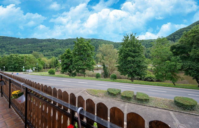 Serene Stay by the Moselle - Foto 38