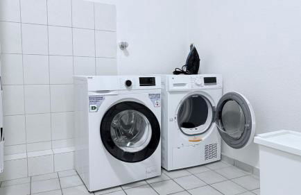 Komfortable Apartments Neumünster Zentrum perfekt für Beruf & Handwerk - Photo 26