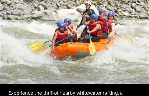 Gorgeous Cozy 5 Bedroom House with Hottub,Lake,Pool - Foto 52