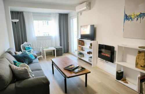 Las Torres del Centro by Alogest - parking opcional - Photo 6