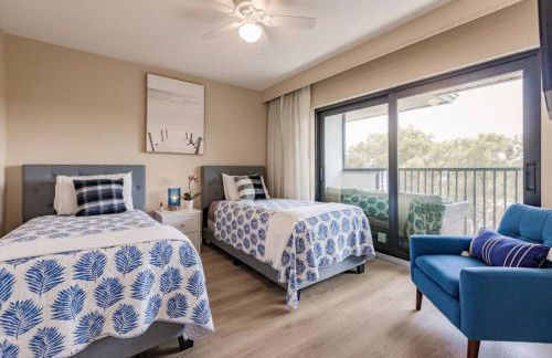 Park Shore Resort Top Floor BLDG J 455 Great View - Foto 20