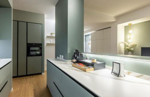 Luxury Apartment Near Milan - 6 Guests - Metro M2 - Foto 36