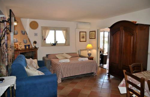 CASA MARTA - Appartamento con giardino - Foto 16