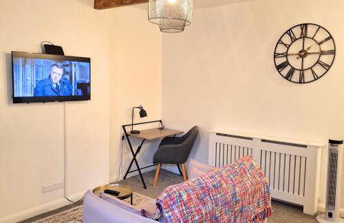 Two-bedroom Cottage - Sandstone Garden Patio - Free Parking - Pets Welcome - Foto 29