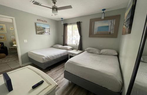 Destin-y 30A Beach Retreat Self Checkin - Huge Private Backyard Deck with Outdoor Shower - Foto 29