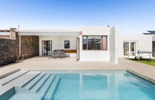 Villa Cactus - Large Private Plot - Heated Pool & BBQ - Luxury Vacation - Foto 4