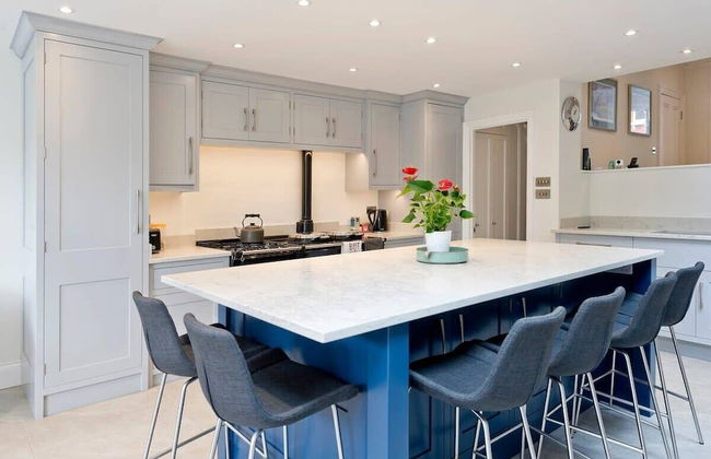 Spacious 4 Bed House, Battersea - Foto 3