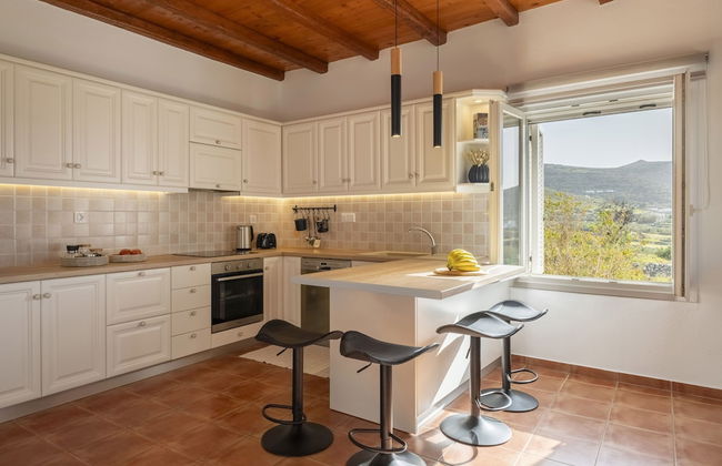 Myrsini Traditional Hillside Cottage - Photo 14