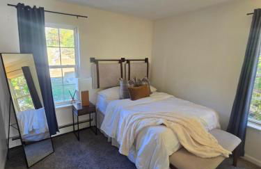 Cozy Private Suite Near Train to NYC - Foto 12